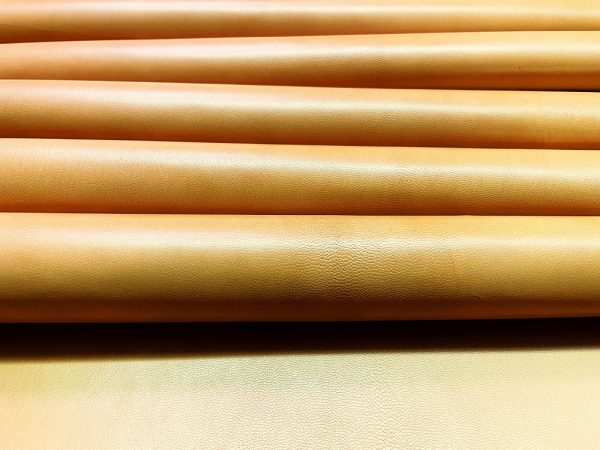 Premium liner in British Tan